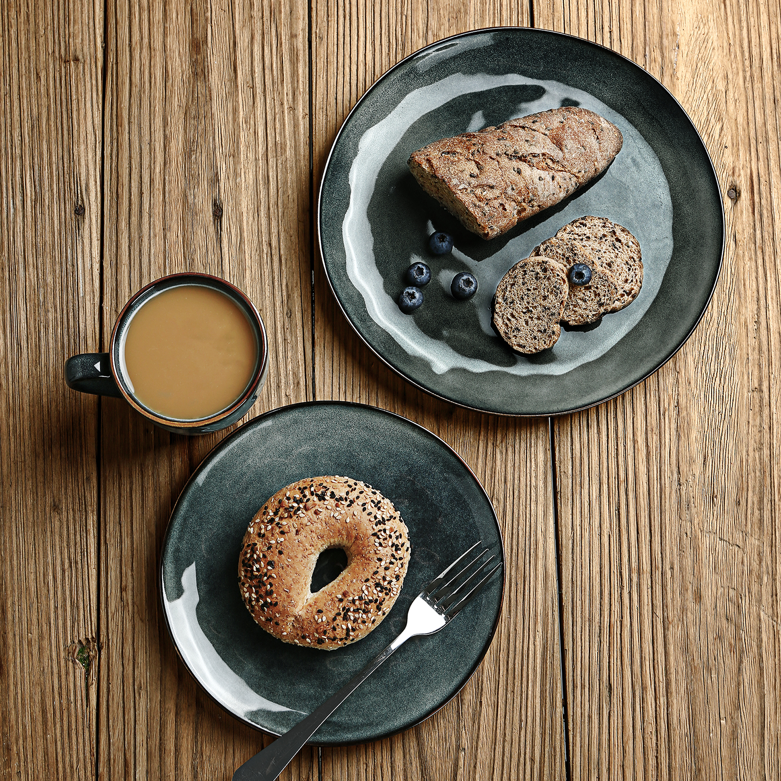 Richmount Ocean Round 18 Piece Dinnerware Sets, Plates and Bowls Set Set for 6 - Image 5